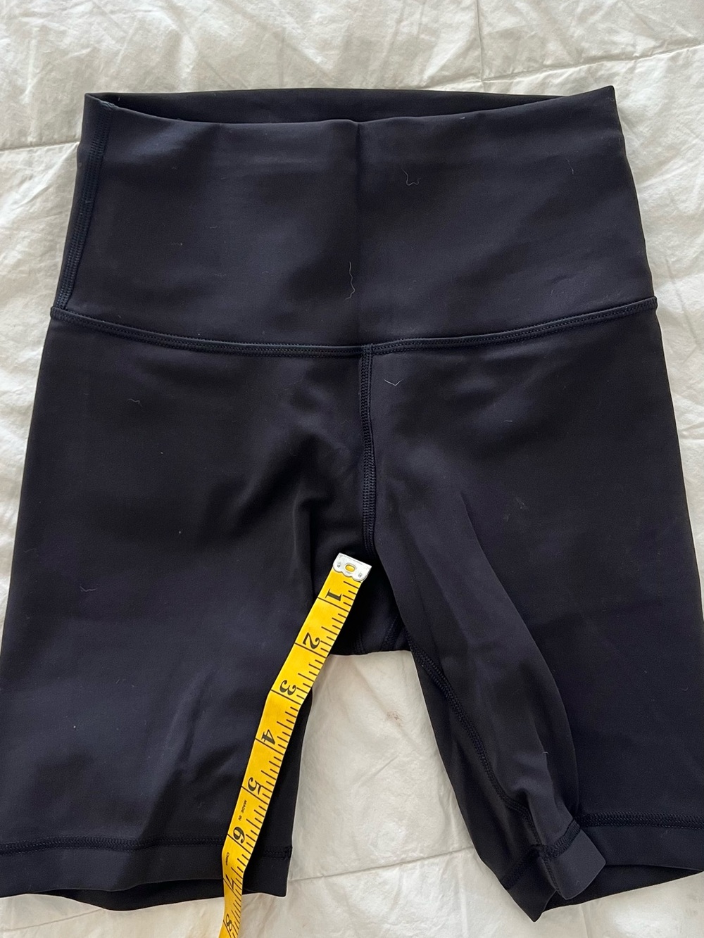 Lululemon 7" bike short